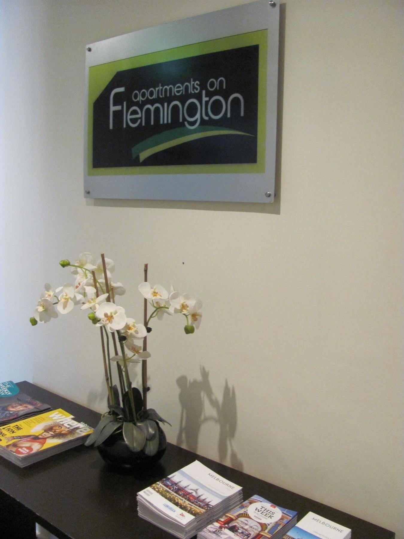 Apartments On Flemington Melburne Exterior foto