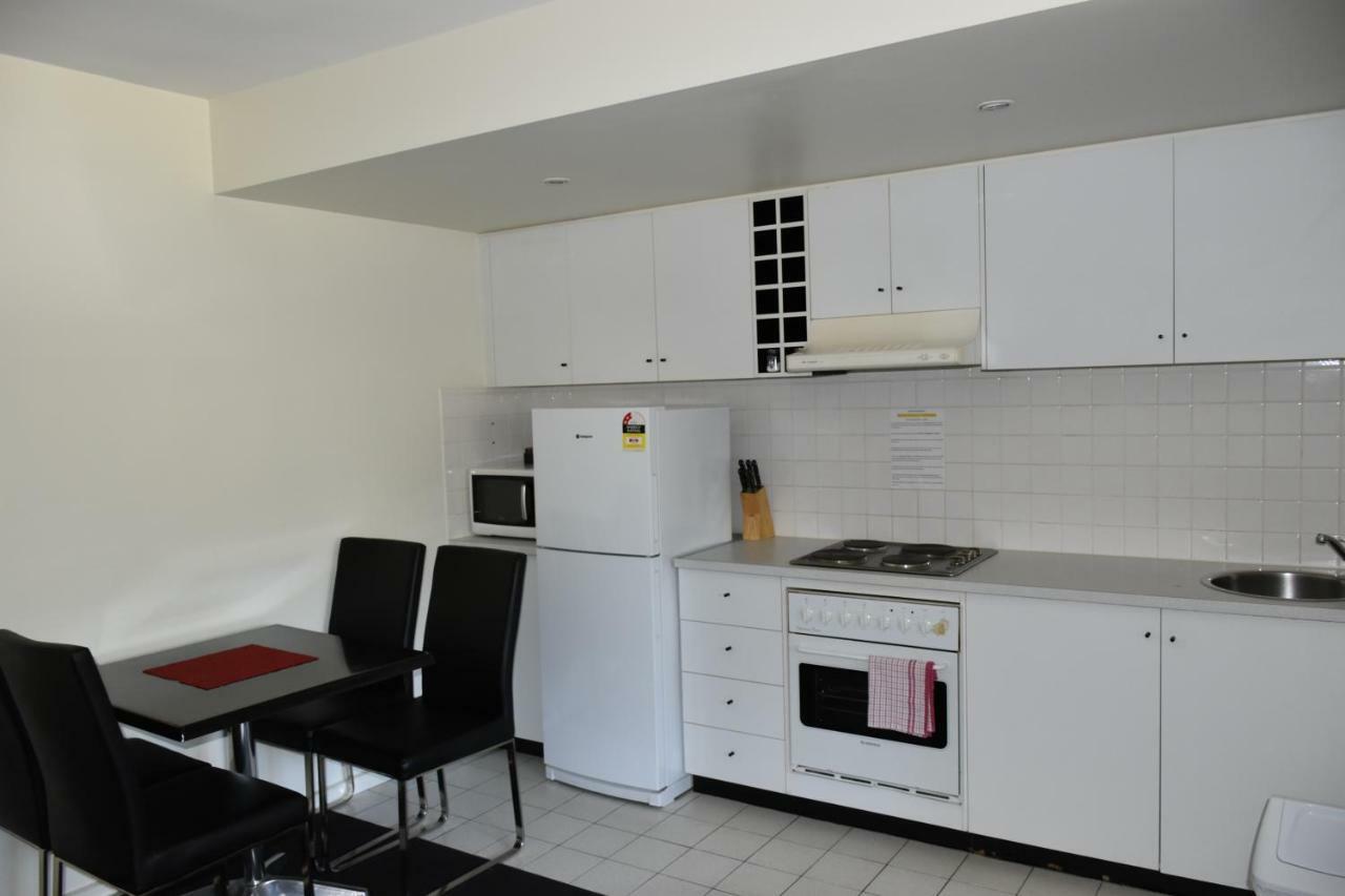 Apartments On Flemington Melburne Exterior foto